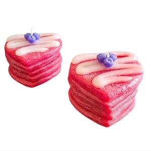 Room Essentials Red Heart-Shaped Pancake Stack w/ Blueberries Unscented Candle 2